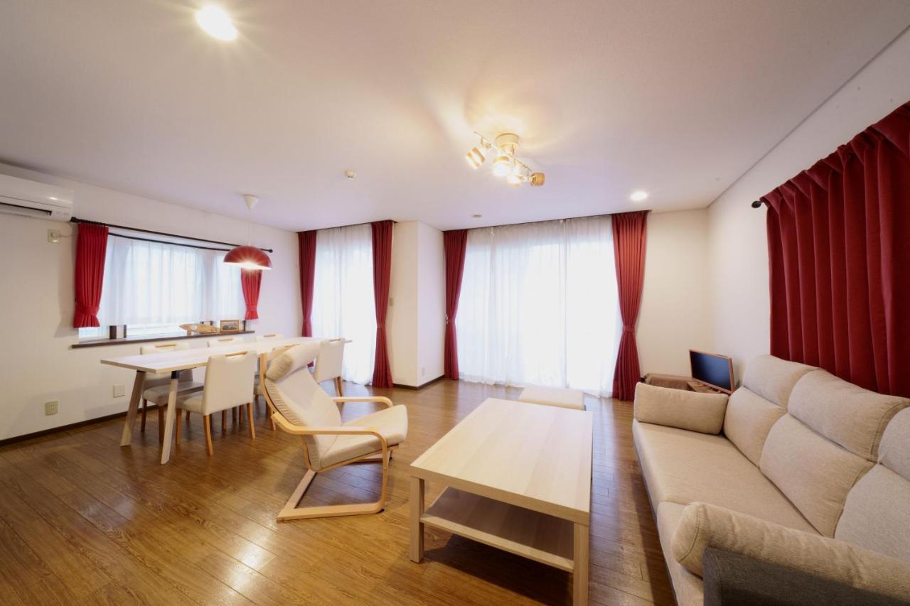 Вилла Atagohama Seaside House Фукуока Экстерьер фото